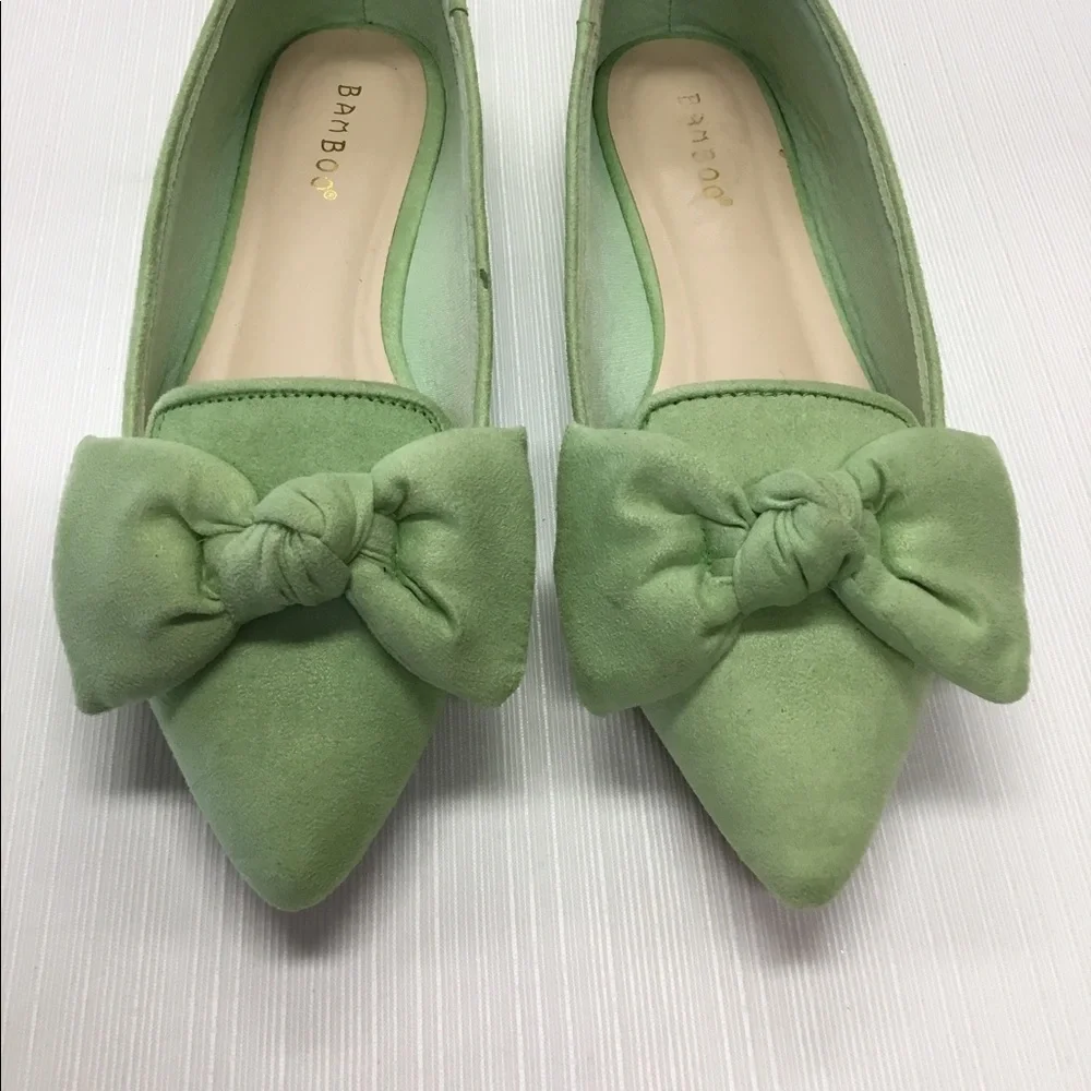 Bamboo Soft Green Flats - Picture 2 of 6